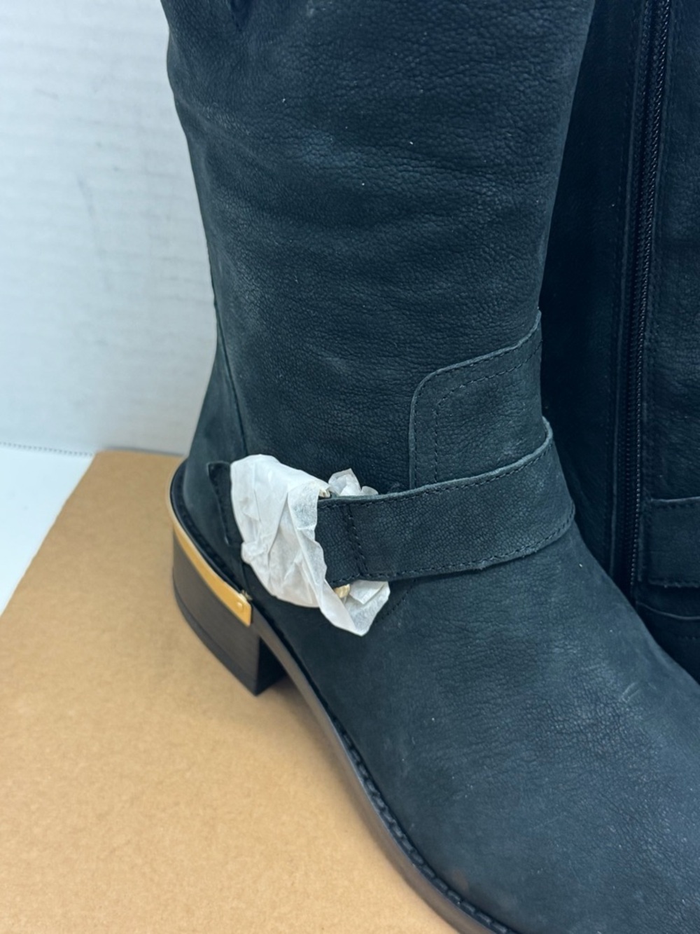 Vince Camuto Women’s Wadelyn Mid Calf Boots (8M) - Picture 3 of 16